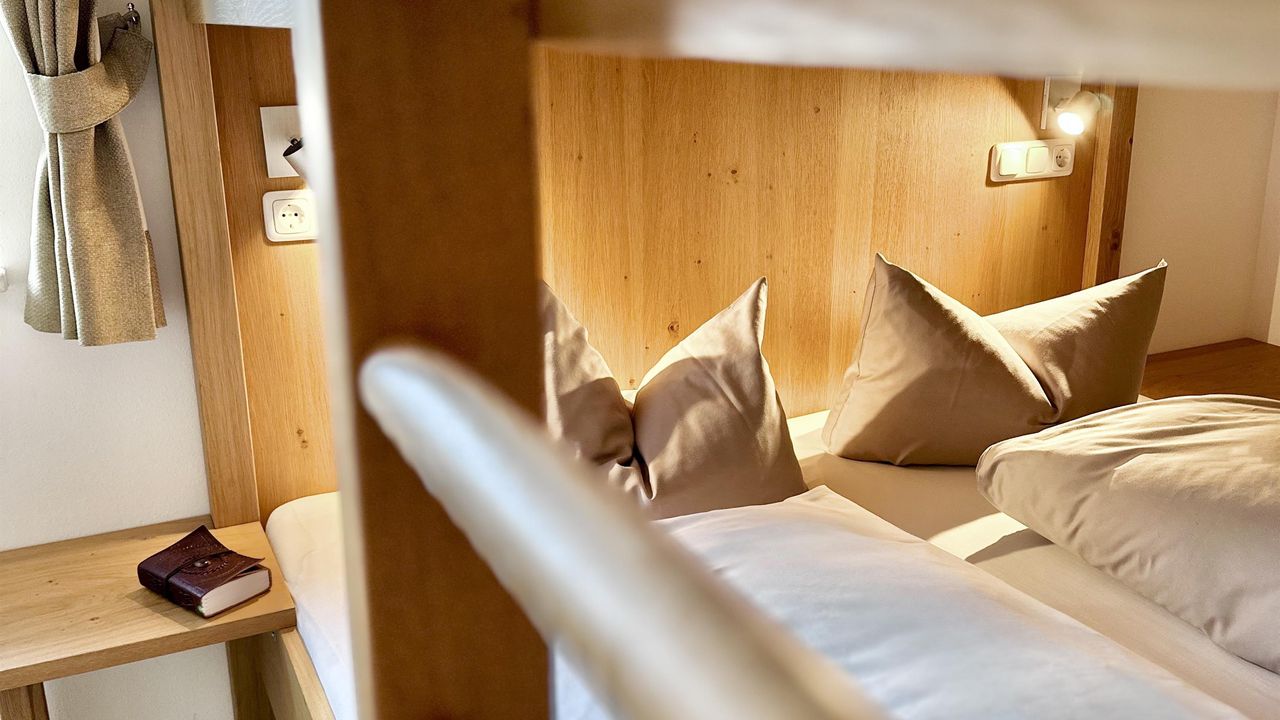 image00032 image00032